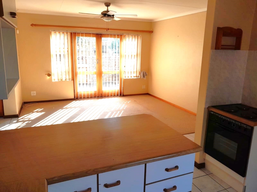 To Let 2 Bedroom Property for Rent in Strelitzia Park Eastern Cape